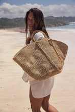 Load image into Gallery viewer, Sol