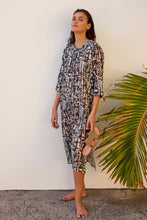 Load image into Gallery viewer, Robe Chemise Longue