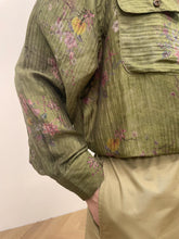 Load image into Gallery viewer, Floral Moss LS Camp