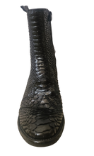 Load image into Gallery viewer, Tronchetto
