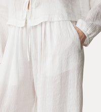 Load image into Gallery viewer, Voile Pinstriped Pants
