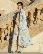 Load image into Gallery viewer, Issor Kimono
